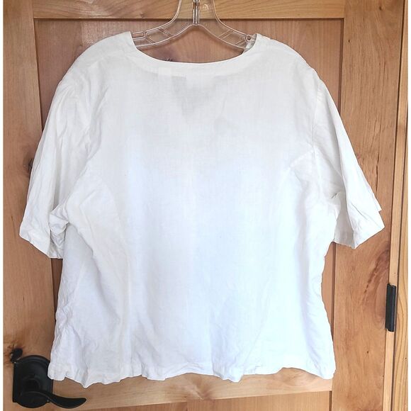 Vintage Lord & Taylor 100% Linen White Blouse Top Short Sleeve V Neck Button Up - Picture 2 of 4